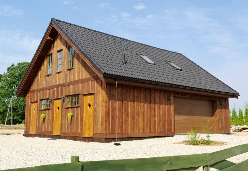 Detached Garage Building